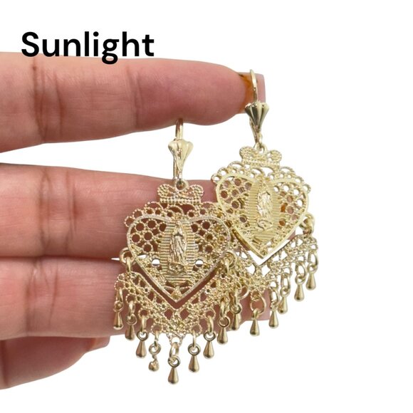 NEW Gold Filled Gold Filigree Heart Dangle Earrings With Virgin Mary Design - Picture 1 of 6